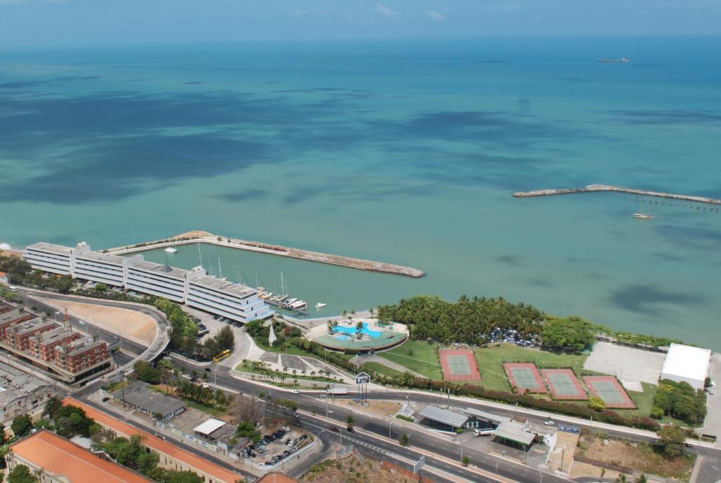 Marina Park Hotel Fortaleza  Eksteriør billede Aerial view of the port of La Paloma